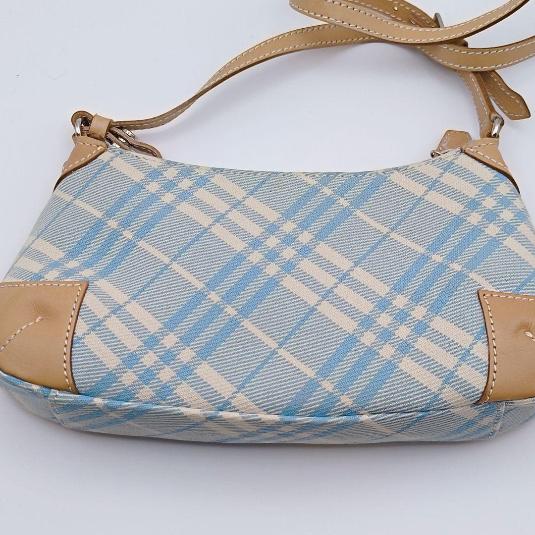 【美品】バーバリーブルーレーベル ワンショルダーバッグ ポーチ 斜め掛け 肩掛け