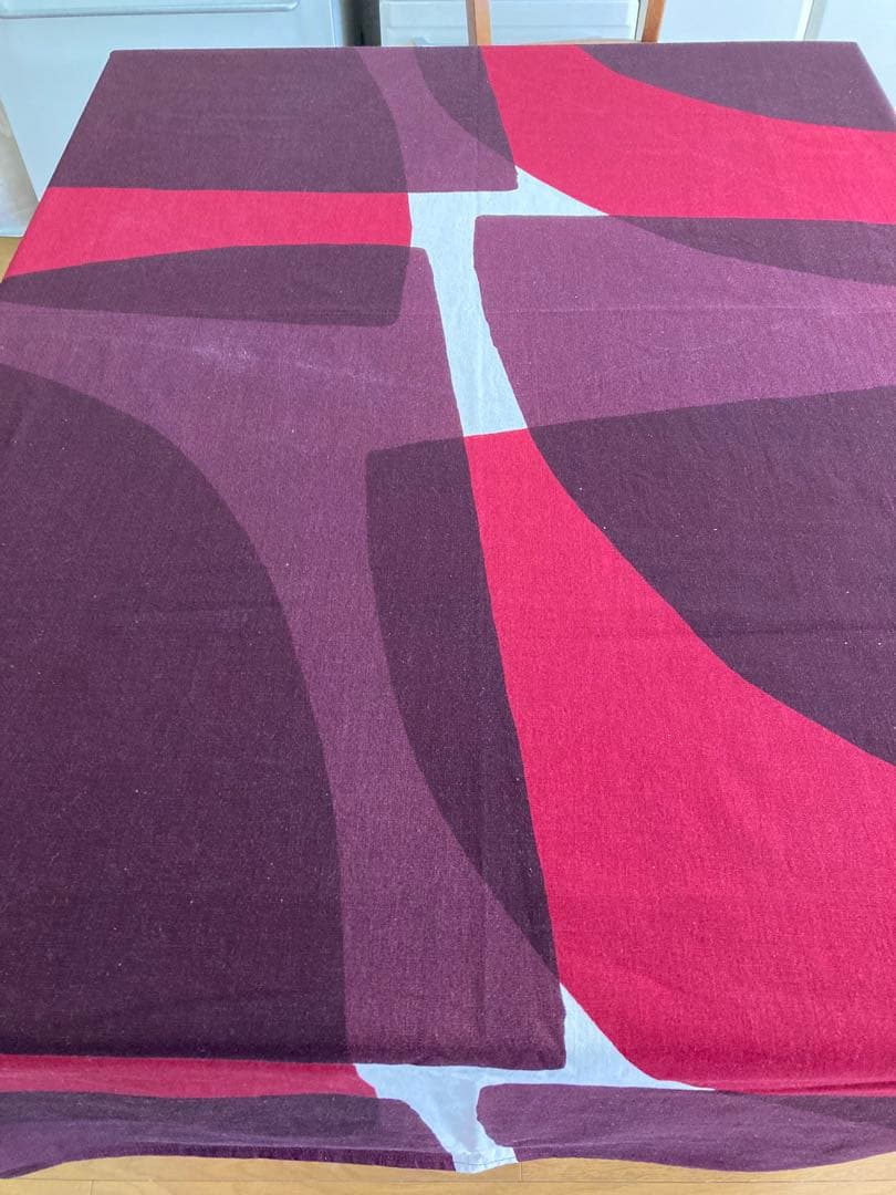 スコープ テーブルクロス　Slowpe Sliceワイン 170㎝