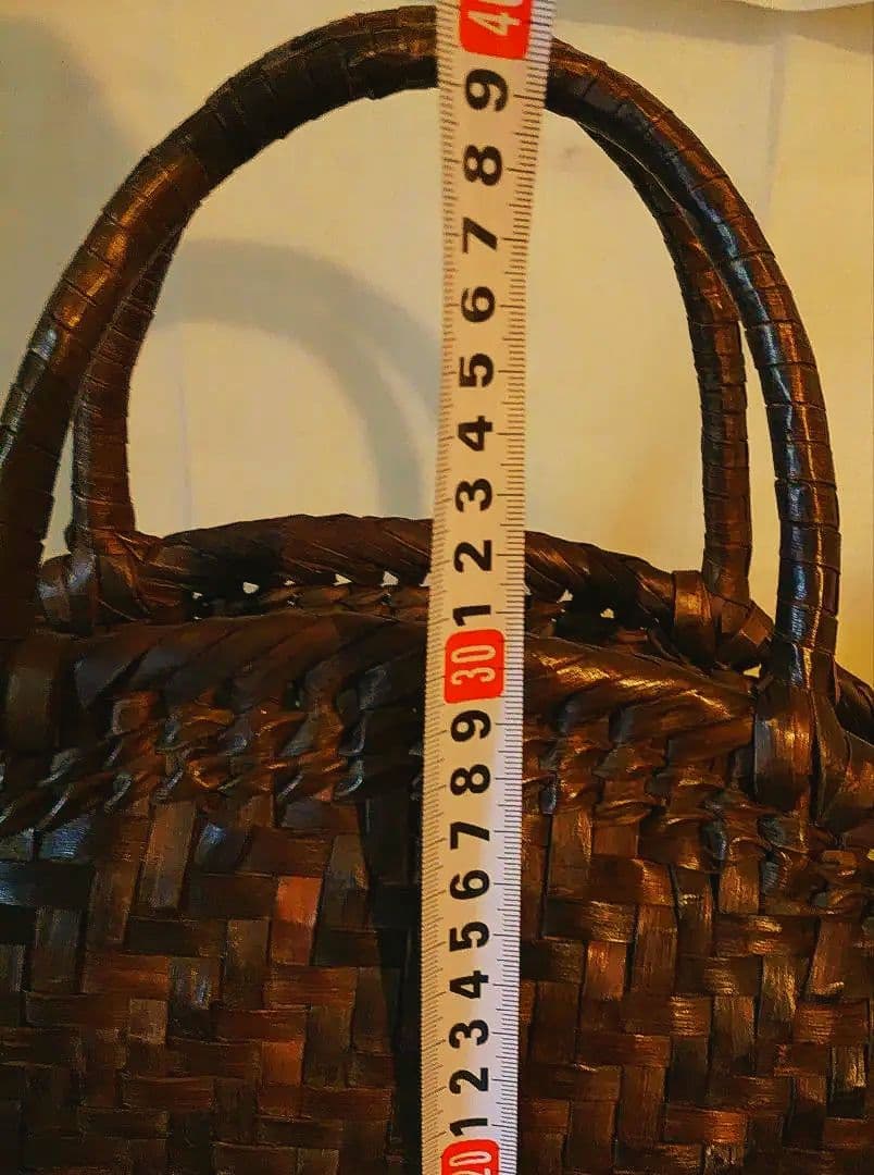 最終価格 9/15までの出品　胡桃のかごバッグ　山葡萄　胡桃