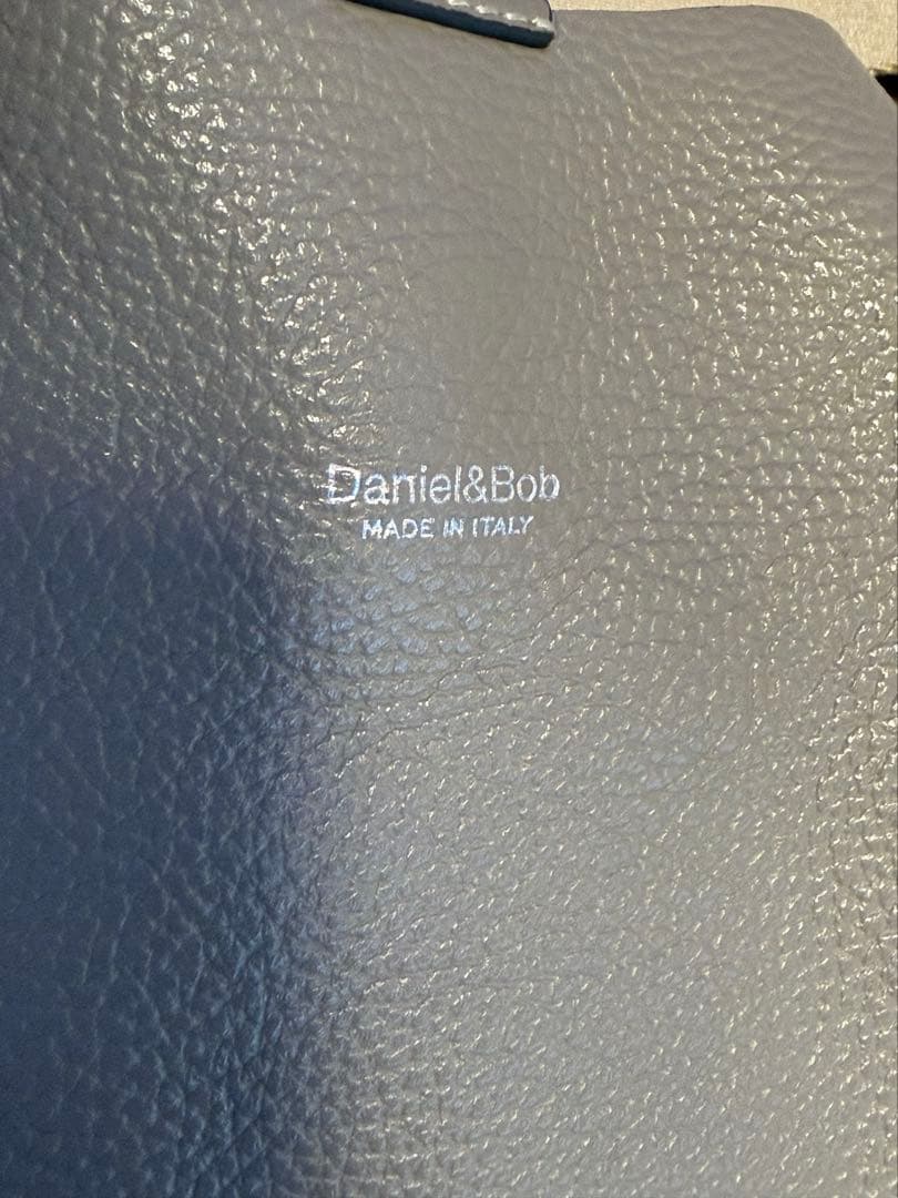 Daniel&Bob レザーショルダーバッグ グレー