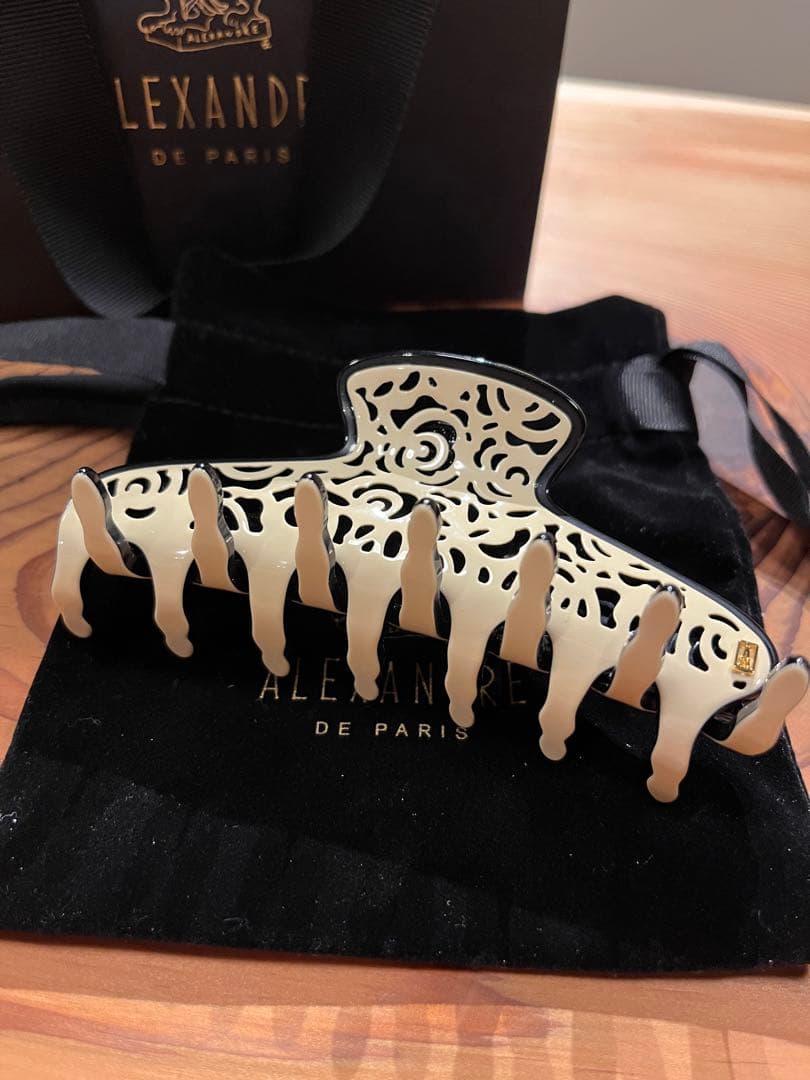 新品★ALEXANDRE DE PARIS ヘアクリップ アイボリー　M