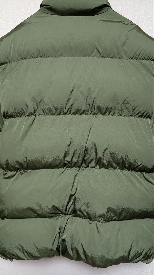 エアジョーダン エッセンシャル パファー ジャケット