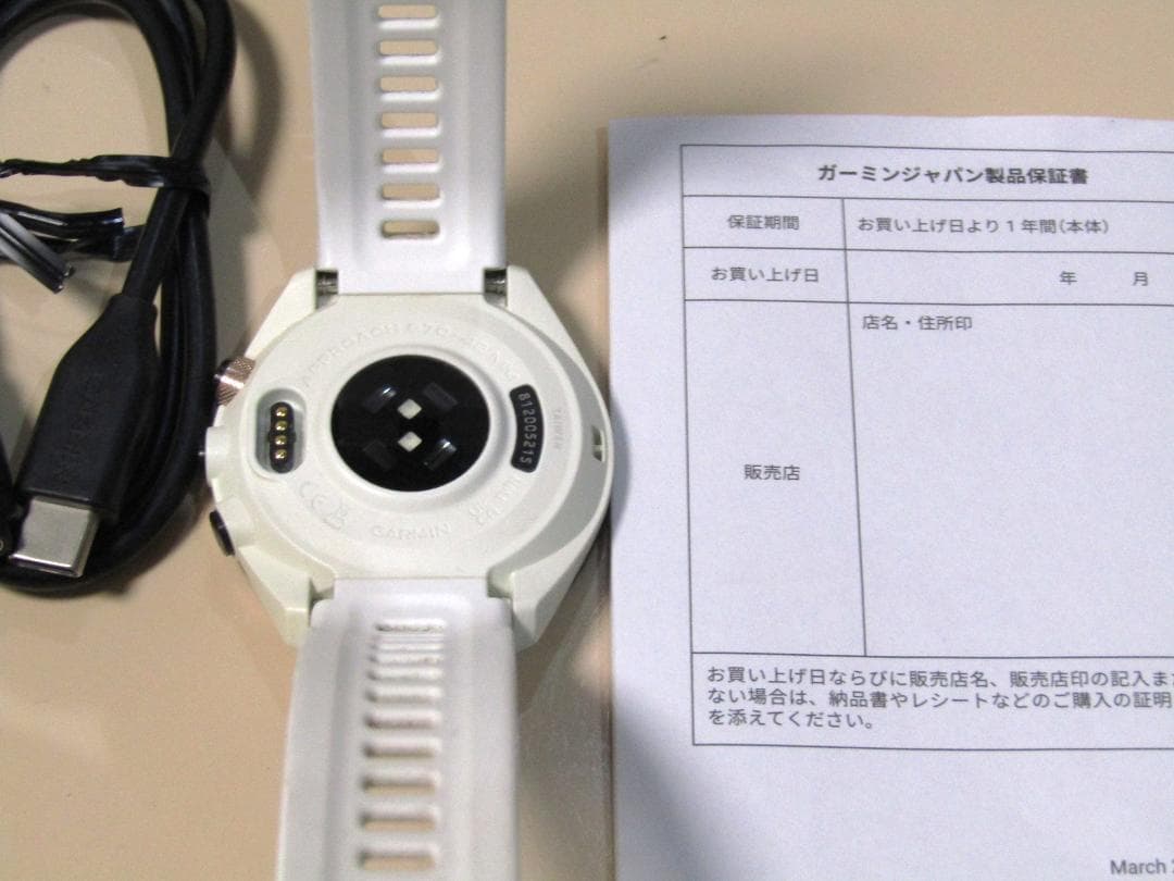 美品 ガーミン アプローチ S70 ホワイト 42mm