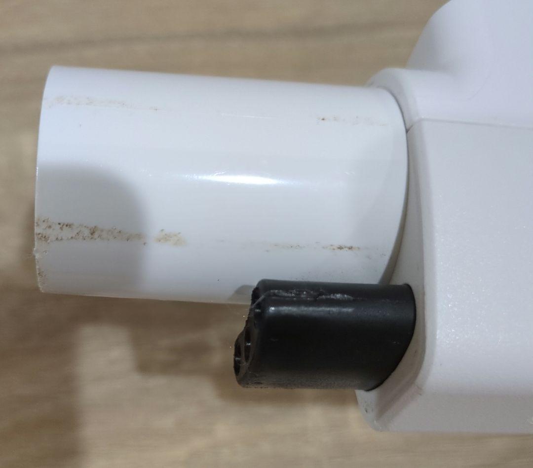 パナソニック サイクロン充電式掃除機 MC-SBV01-W 2025年製