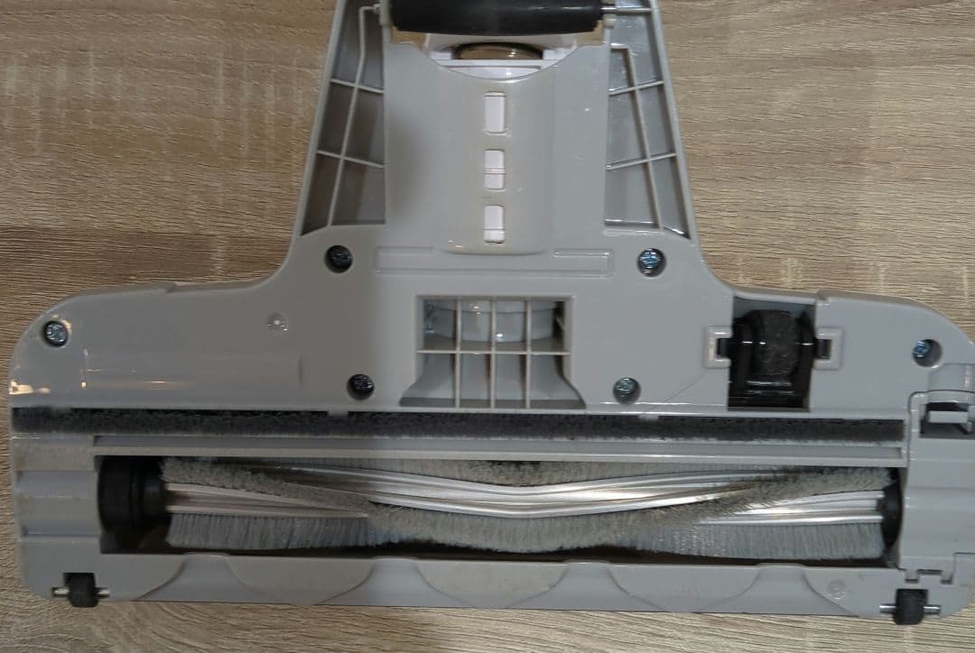 パナソニック サイクロン充電式掃除機 MC-SBV01-W 2025年製