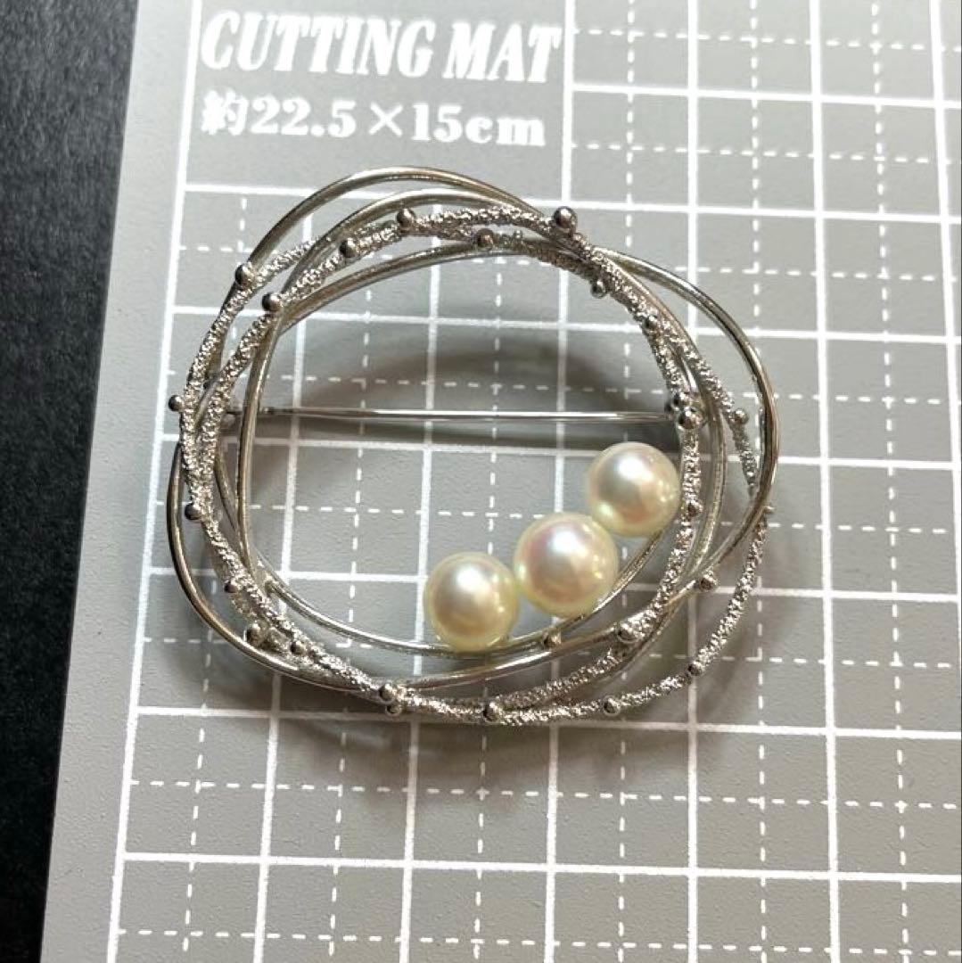 ミキモト　パールブローチ　入学式　卒業式　ブランド　刻印　コサージュ　シルバー製