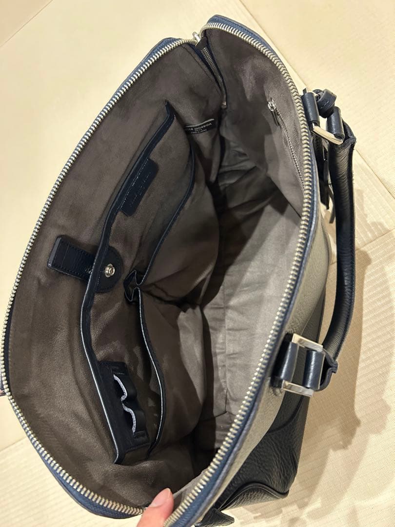 PELLE MORBIDA 名作 キャピターノ ブリーフケース レザー