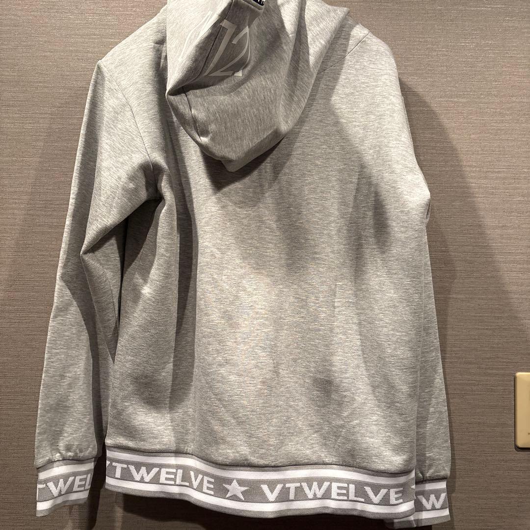 マサです。v12ライトグレーセットアップ　サイズXXL