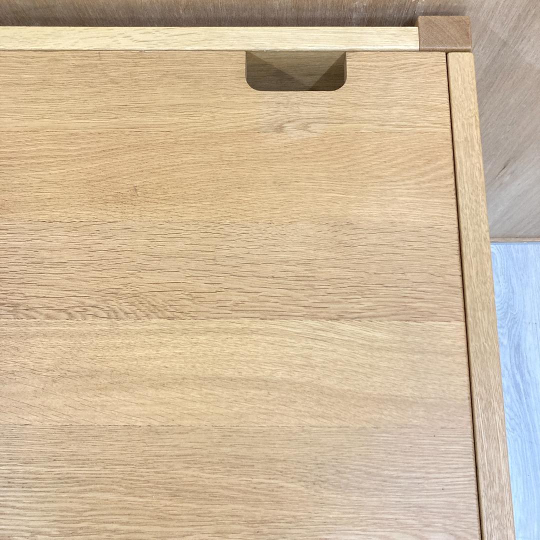 【カリモク】ベネッセ　学習机　デスク　高さ調整