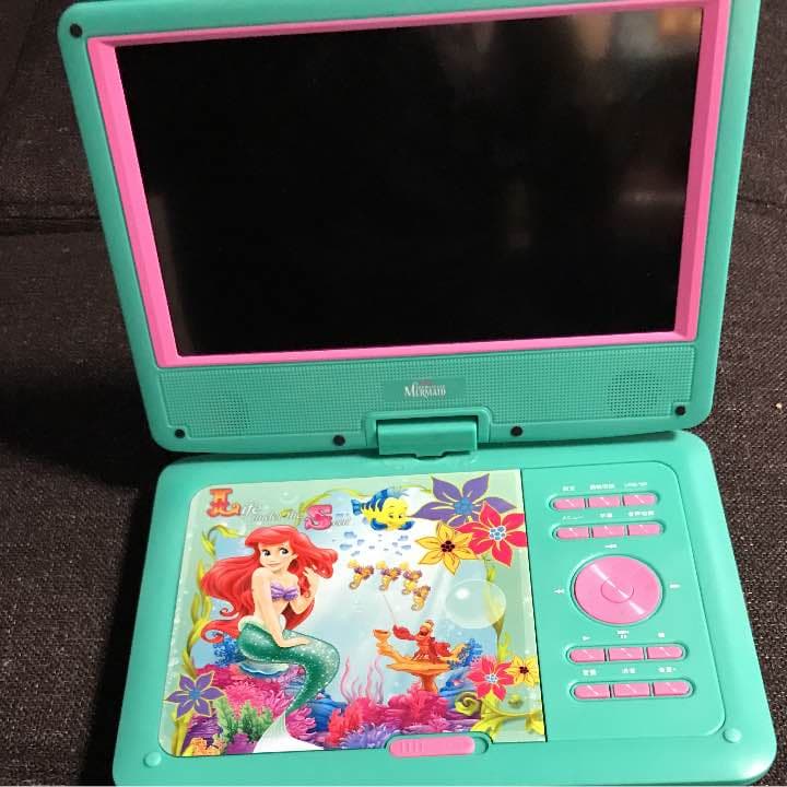 小型DVDプレイヤー