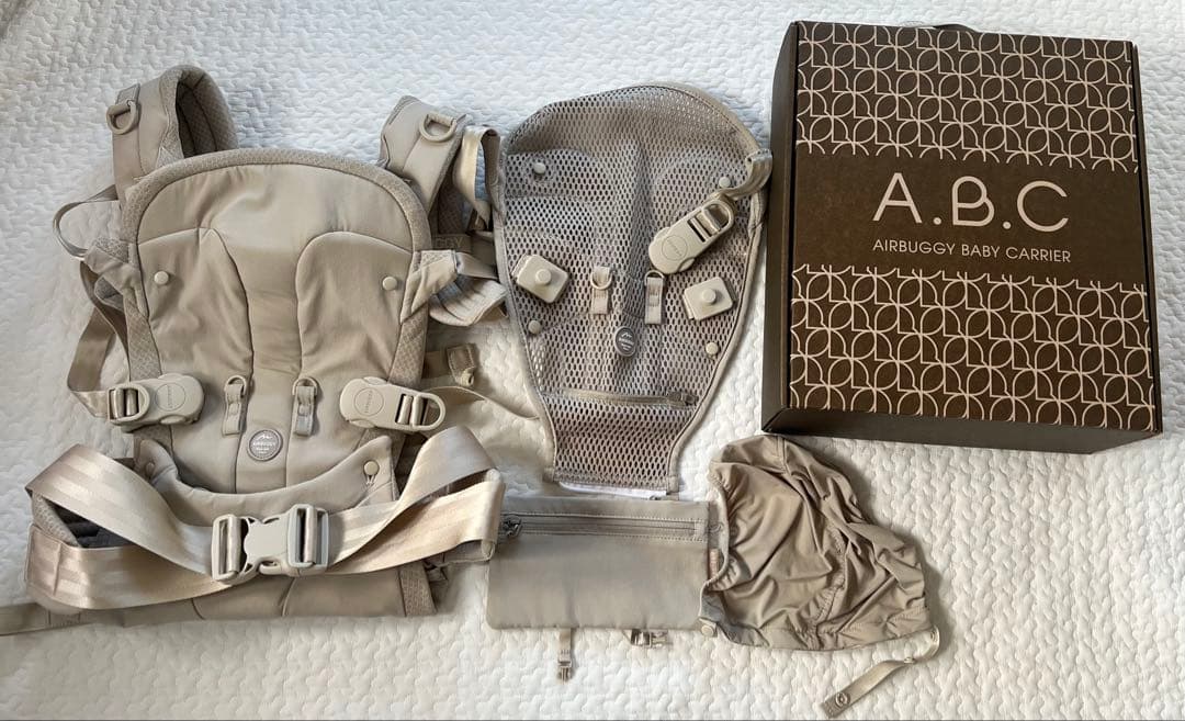 AIRBUGGY ベビーキャリア　抱っこ紐　サンドアッシュ　メッシュカバー付