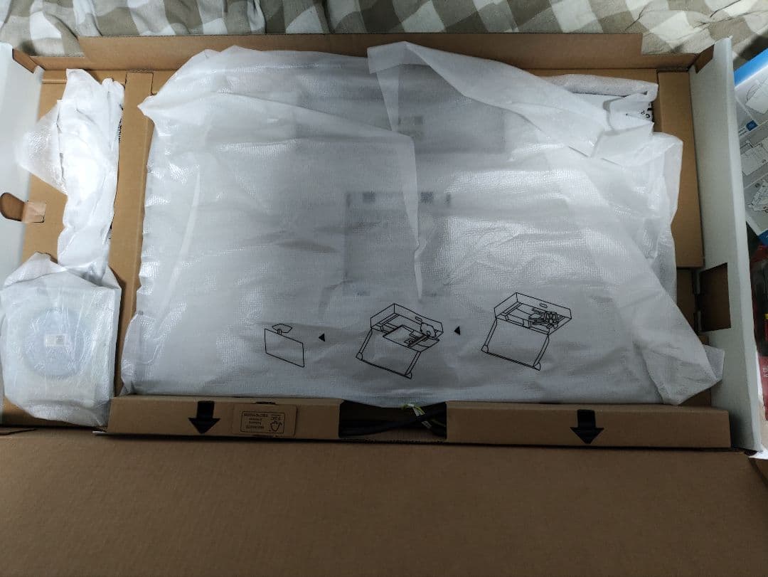 DELL 2722QC 27インチ4Kモニター