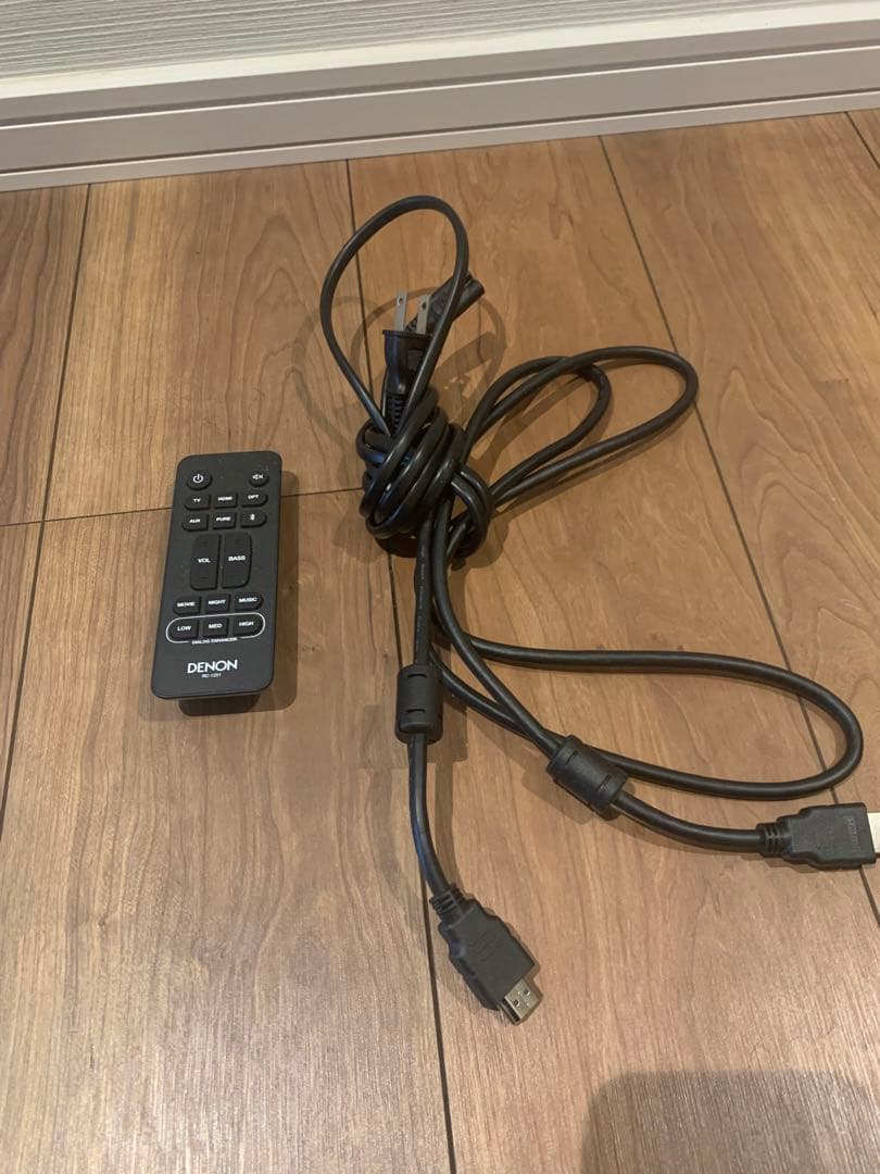 DENON DHT-S217 サウンドバー 2023年製 美品