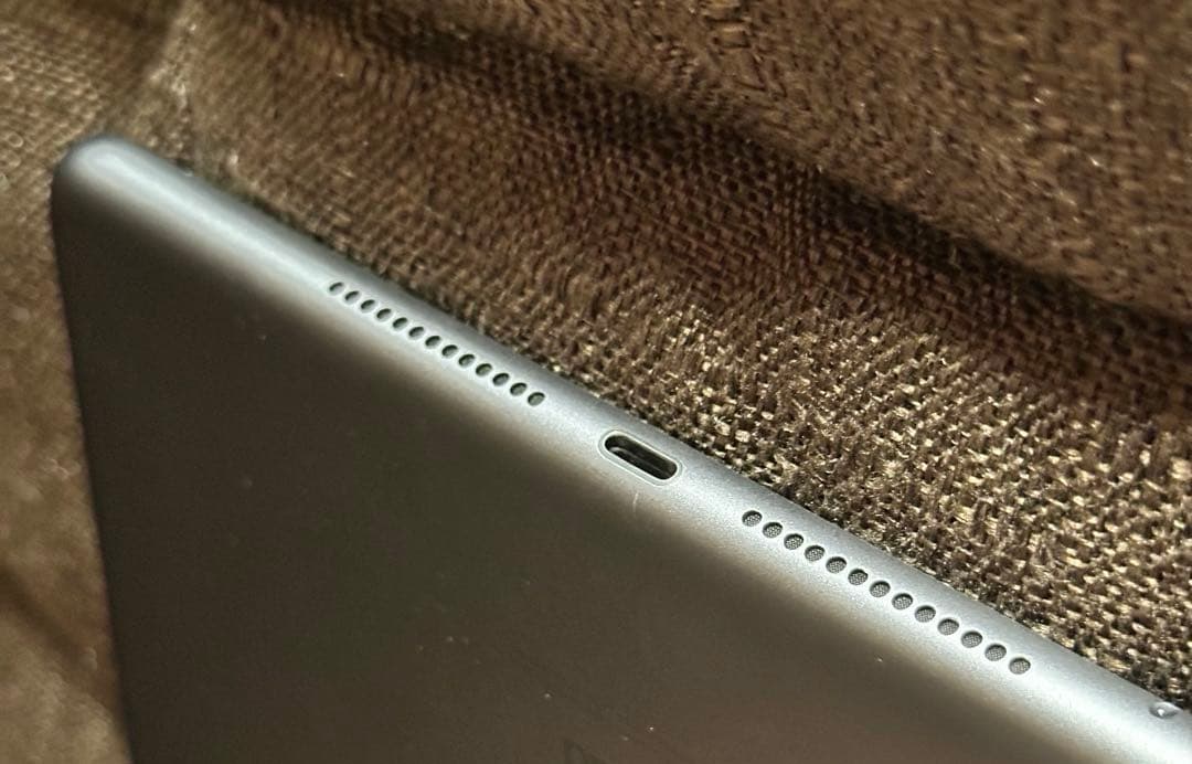 iPad スペースグレー 本体