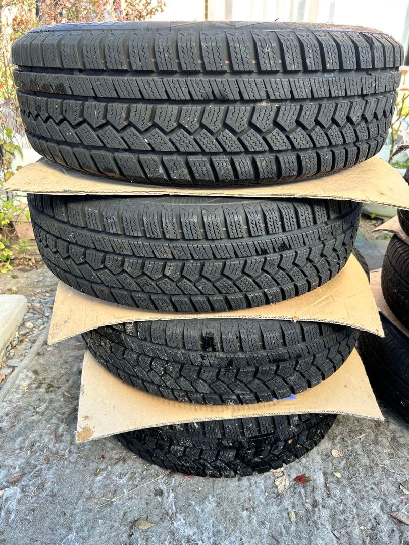 HIFLY 185/65R15 スタッドレスタイヤ4本セット