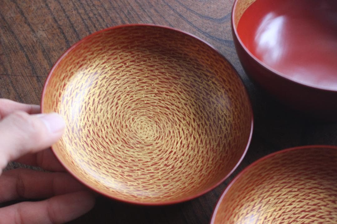 時代逸品！上質朱漆に極上松葉蒔絵の映えるお椀2点（検輪島塗雑煮椀煮物椀