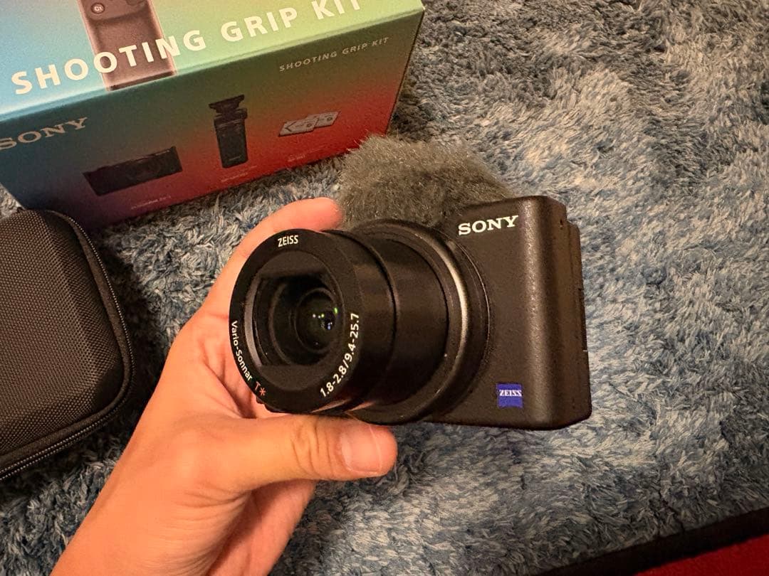 美品 SONY VLOGCAM ZV-1 シューティンググリップキット
