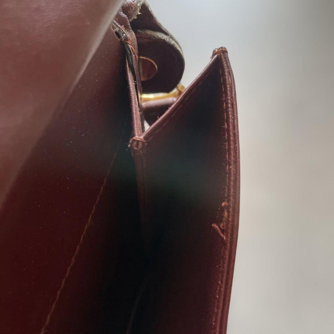 カルティエ　レザー ショルダーバッグ