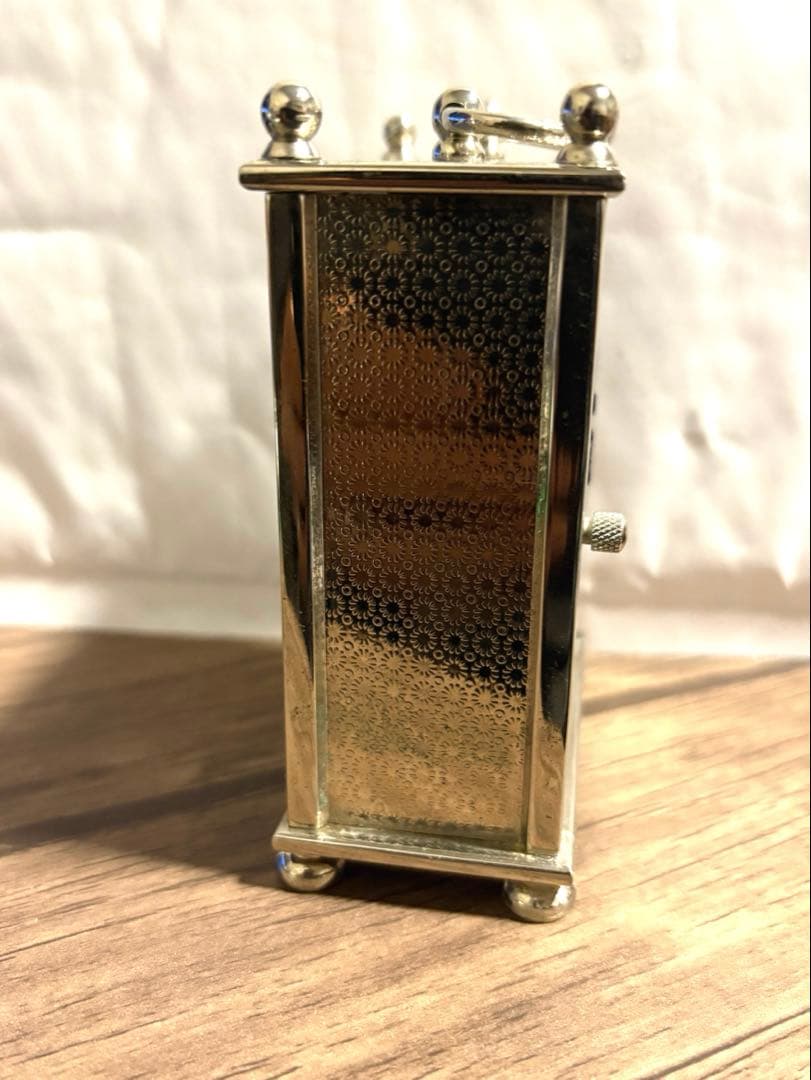 ブセナテラス テラスホテル シルバー置時計