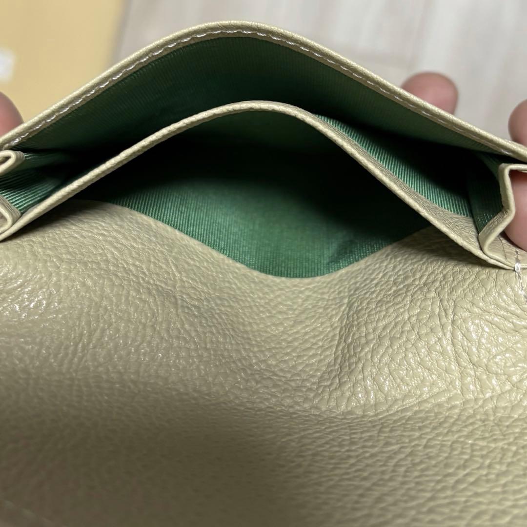 名刺入れ 土屋鞄 カードケース　本革　アイボリー