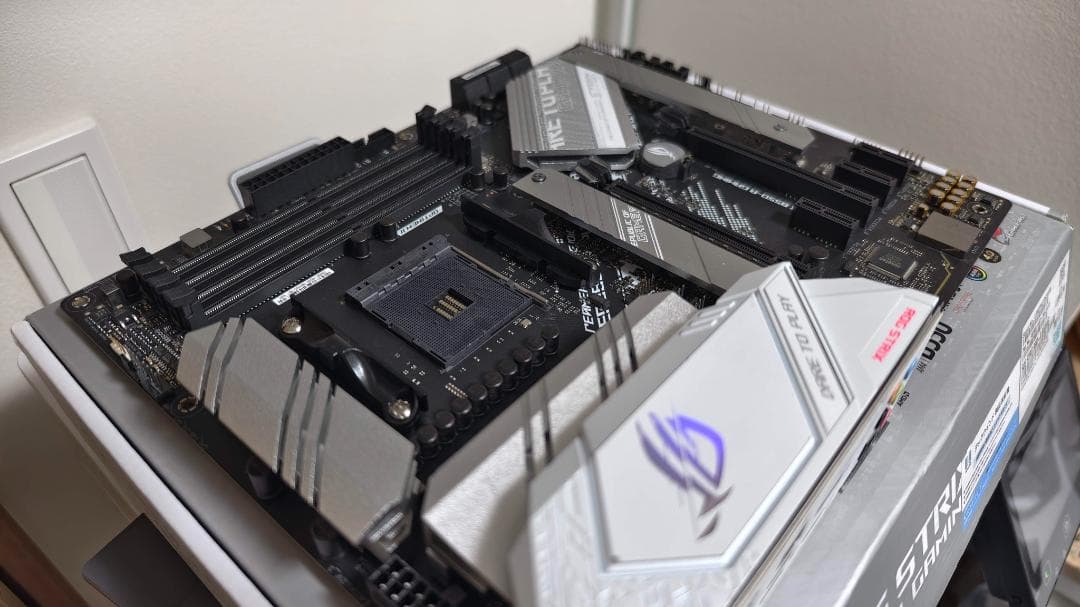 ASUS ROG STRIX B550-A マザーボード 無線LAN子機おまけ付