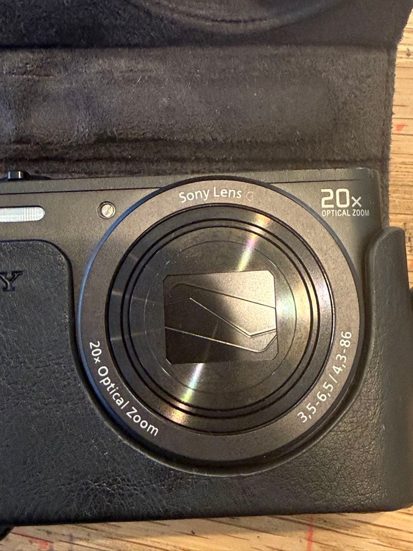 Sony サイバーショット　デジタルカメラ 20倍光学ズーム　純正カバー付き