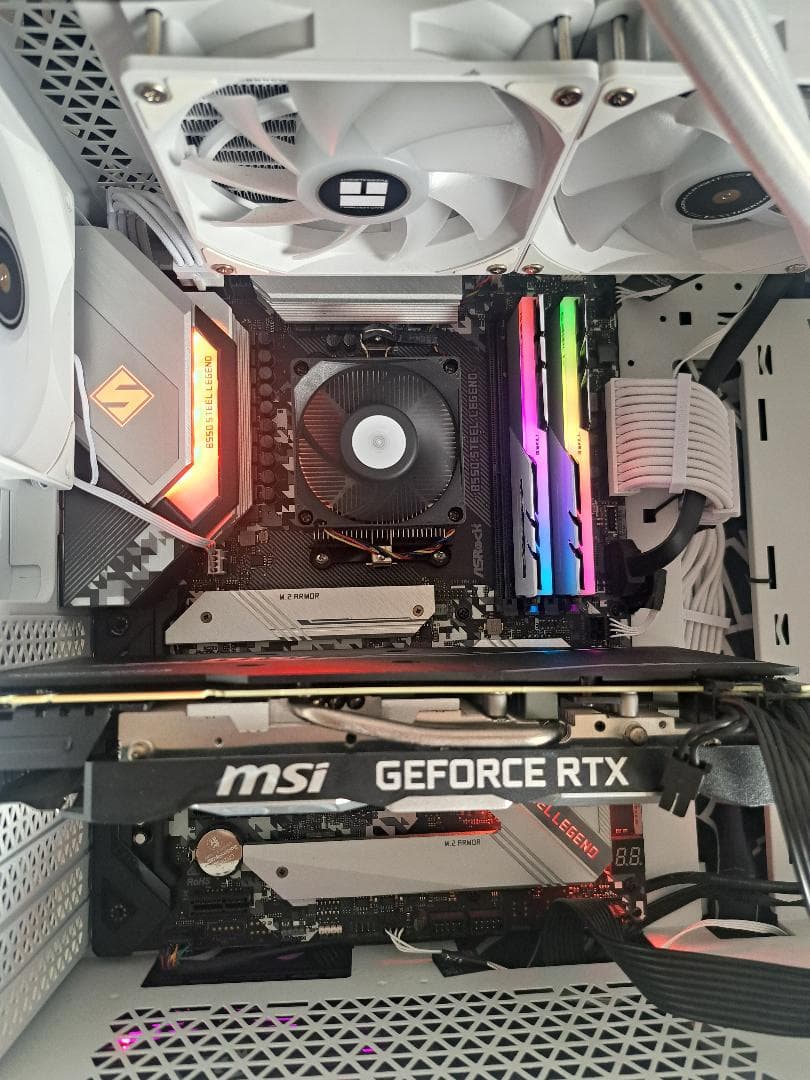 メモリー G.SKILL TRIDENT Z NEO 32G DDR4-3600 CL16