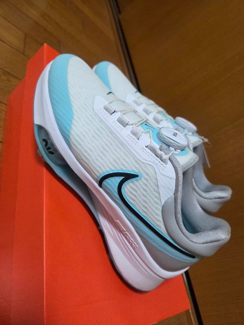 ★未使用新品★NIKE　ゴルフシューズ　レディース