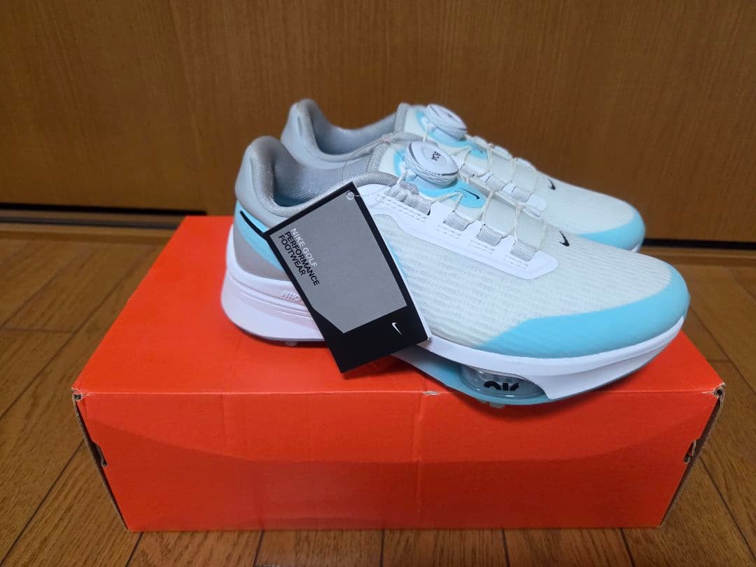 ★未使用新品★NIKE　ゴルフシューズ　レディース