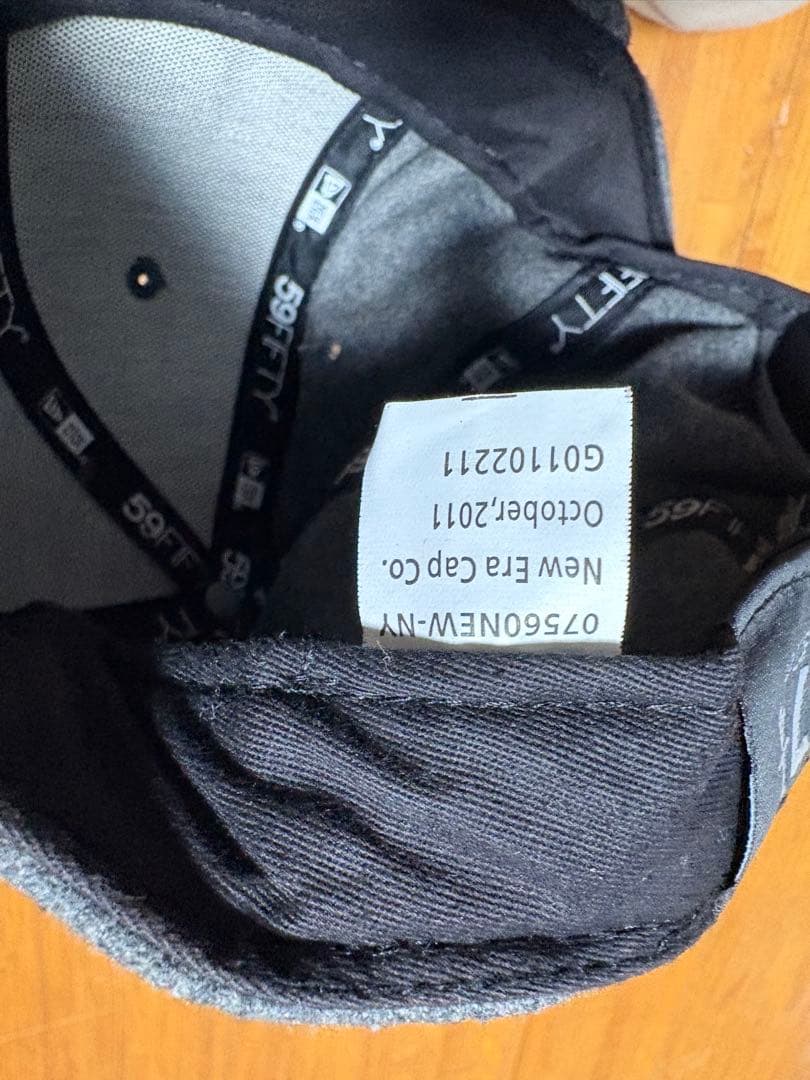 SupremeNewEra BoxLogo 59FIFTY 71/4国旗フラッグ