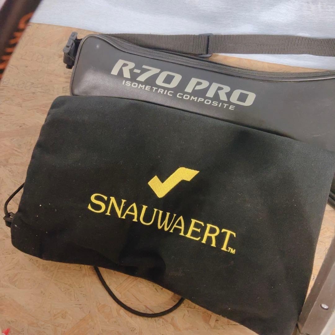 初心者も上級者もウェルカム♪遊べるテニスラケット3本！カラー強めの個性派ラケット