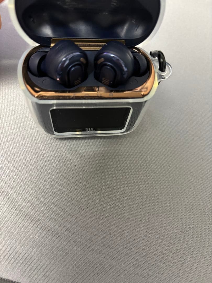 JBL TOUR PRO 3 カバーとフィルム付き