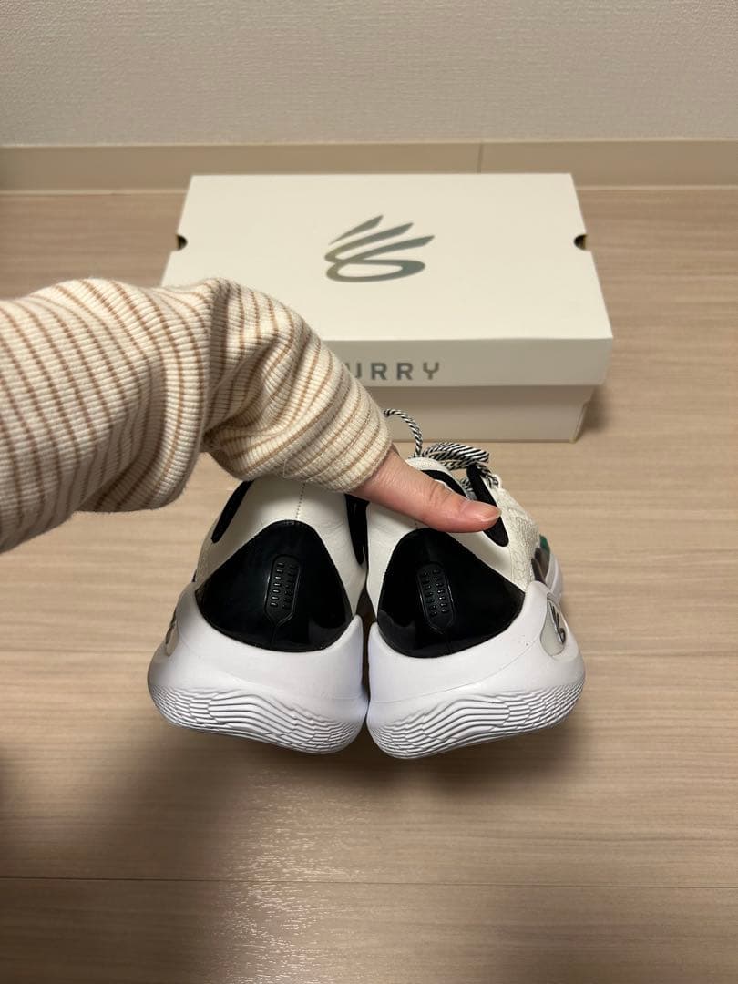 【美品】カリー11 ウインド