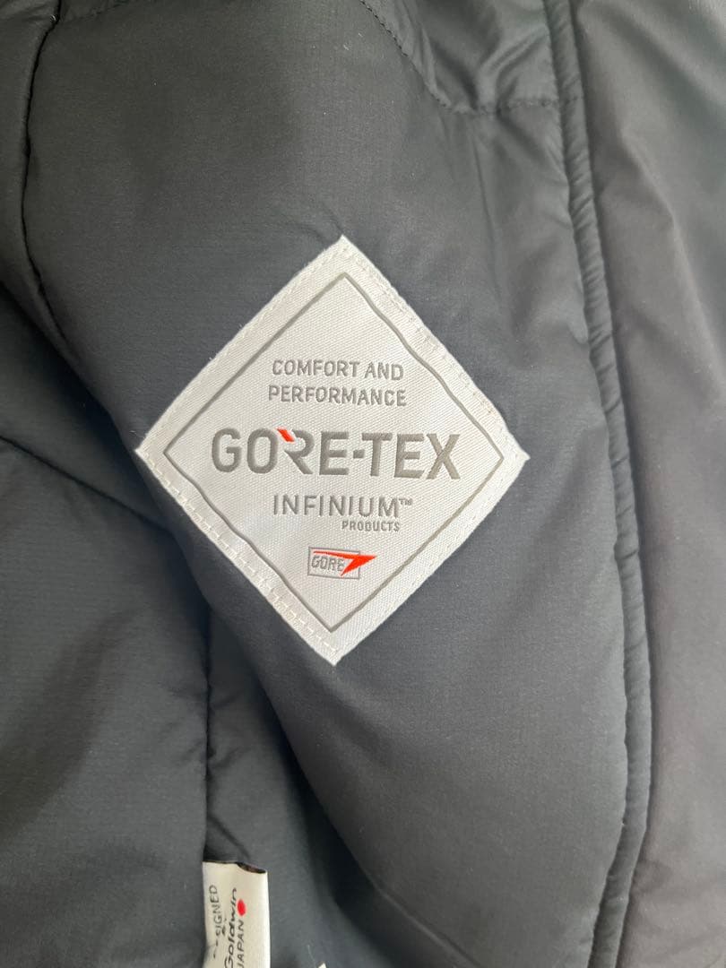 Goldwin ゴアテックス インフィニアム パフィー ジャケット