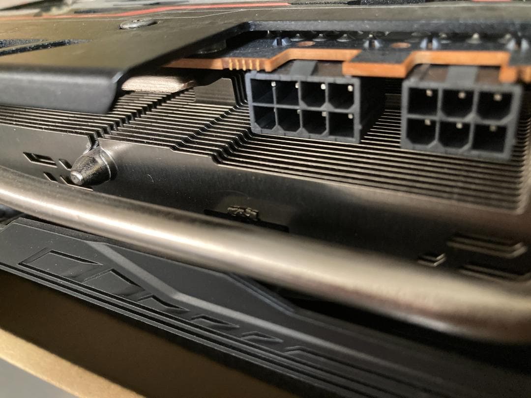 グラフィックボード・グラボ・ビデオカード Sapphire AMD Radeon RX 5700 8GB