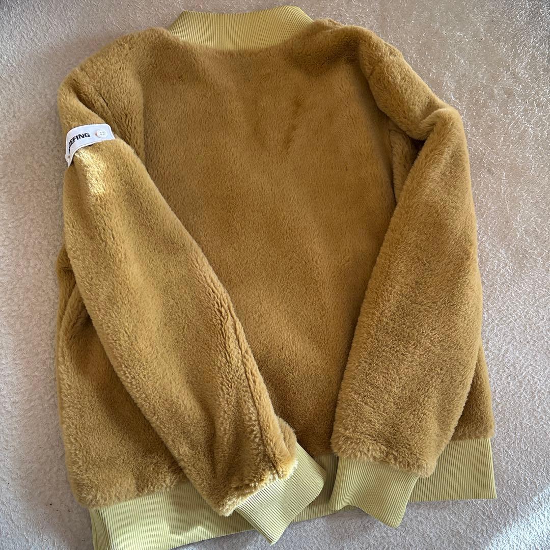 ブリーフィング　ファーブルゾン　カーキ　ほぼ未使用　M