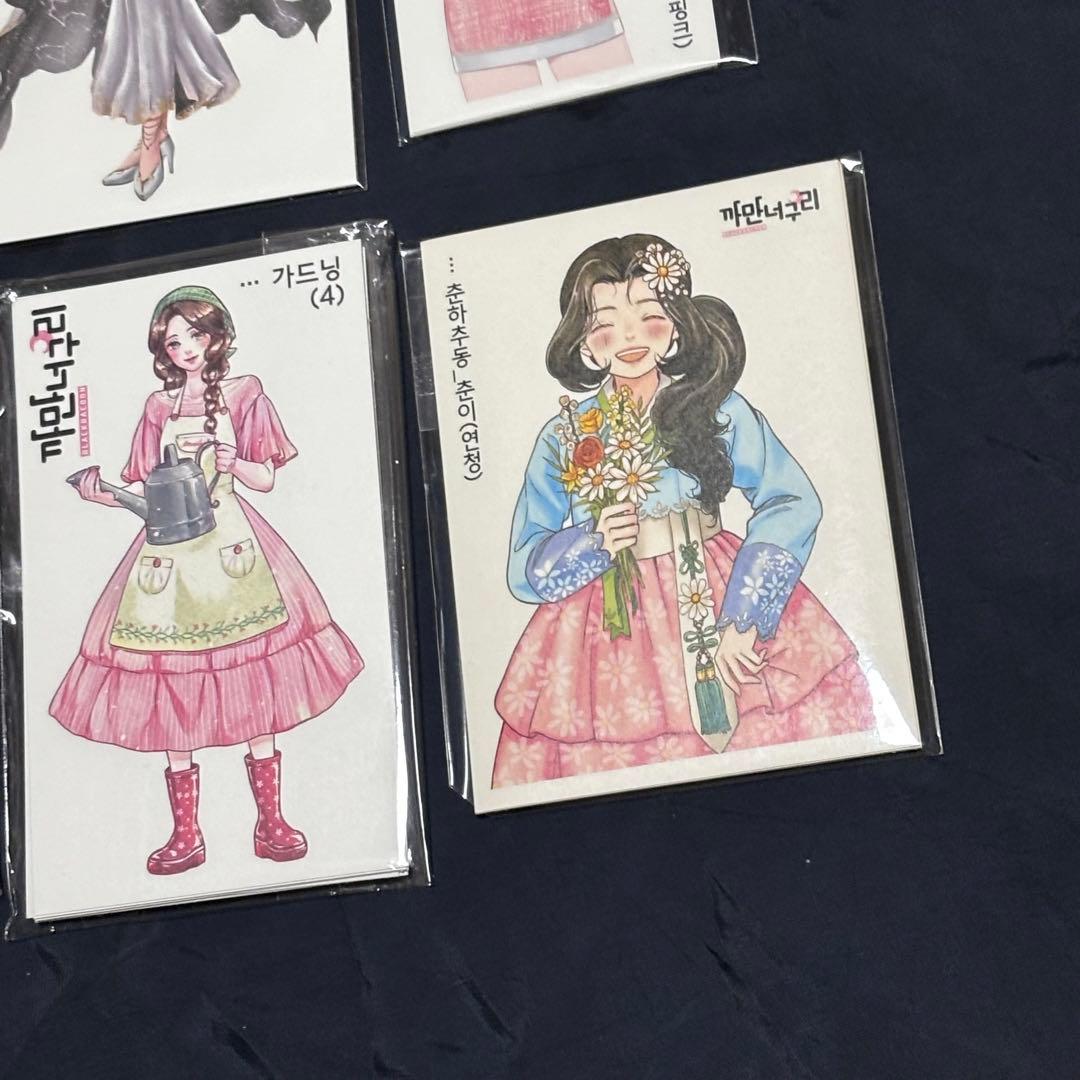 バラ売り可★【BU42海外ステッカー】黒いたぬき様　女の子　人物ステッカー