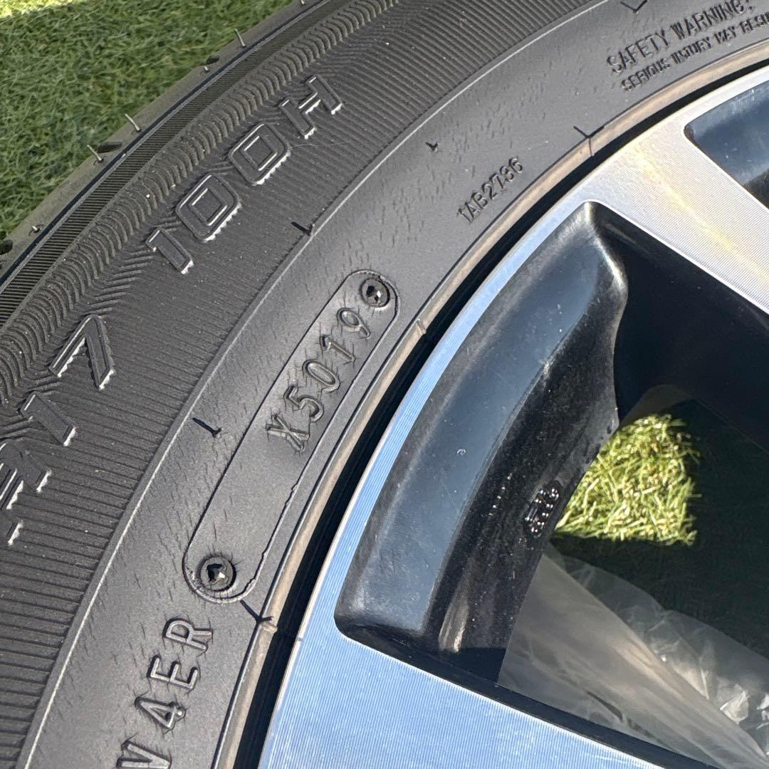 エスティマハイブリット　純正17インチホイール