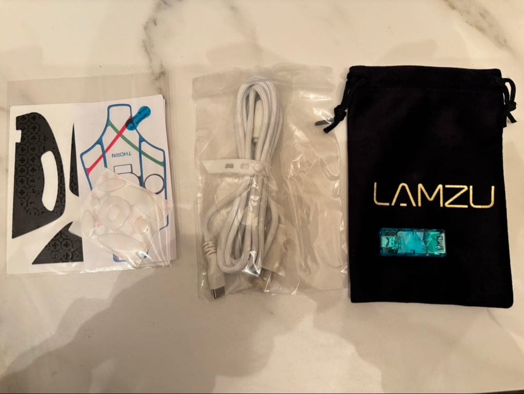 LAMZU Thorn ラムズ ソーン　4kドングル付