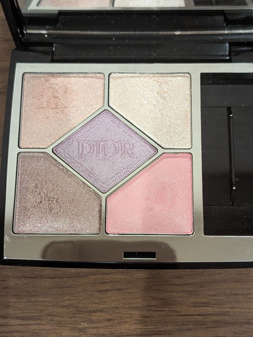 DIOR ディオール　サンククルール936 スウィートブーケ　箱あり