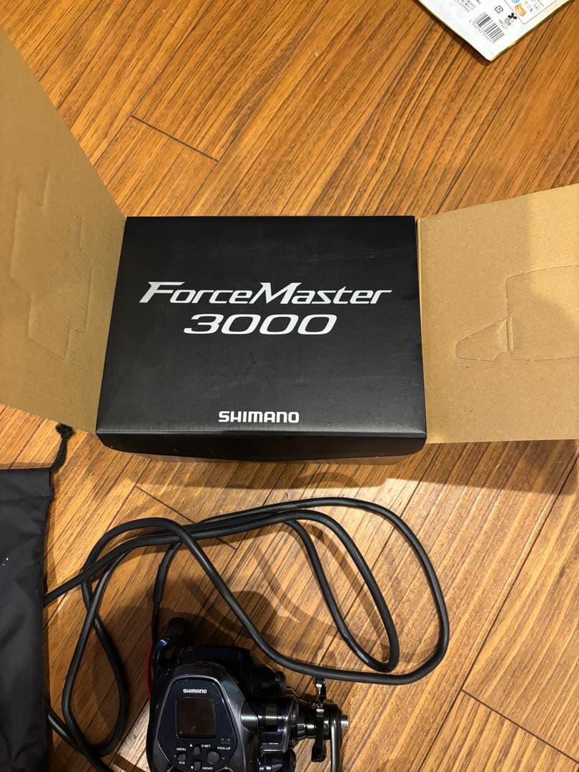 【新品未使用】SHIMANO 22フォースマスター3000