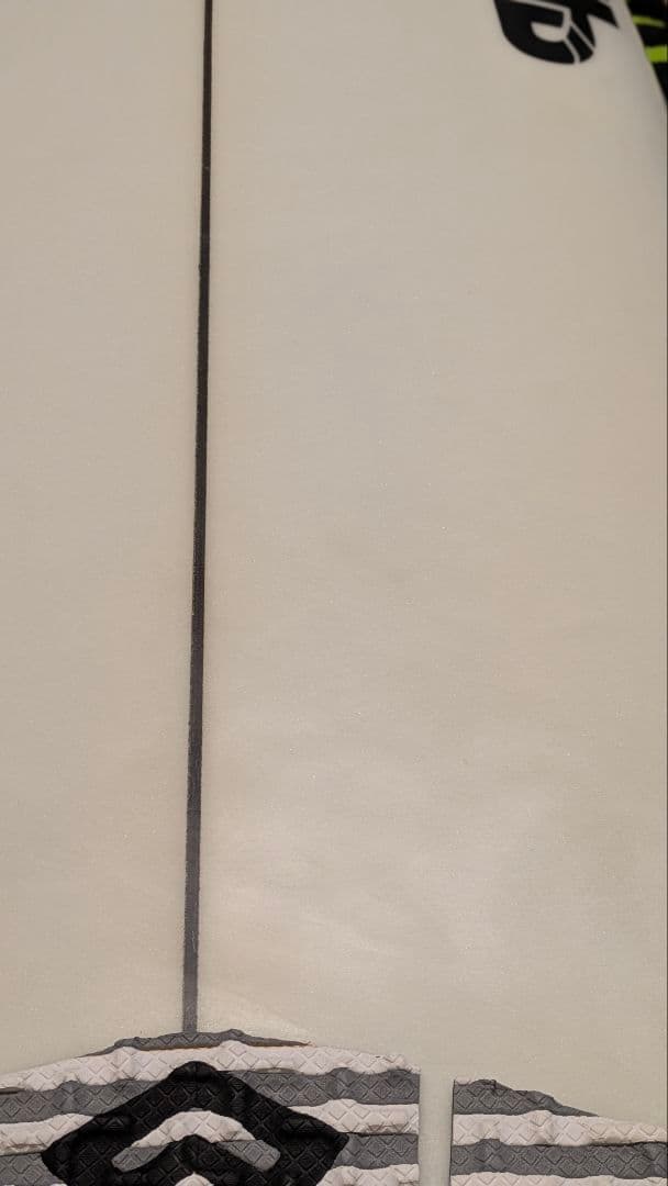 美中古　DHD フェニックス　6‘0 38L. 引取り限定