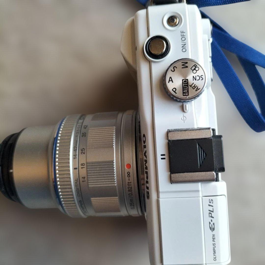 ミラーレス一眼 OLYMPUS PEN E-PL1ｓ