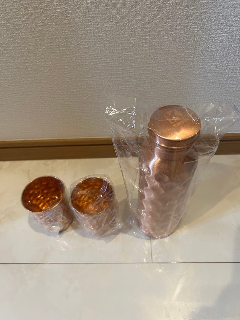 DIVINE COPPER 銅製ボトルとコップ2個セット