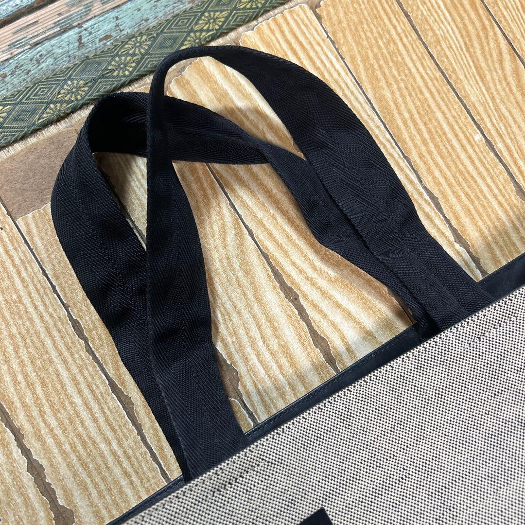 monchi  PRADA キャンバストートバッグ ベージュ/ブラック