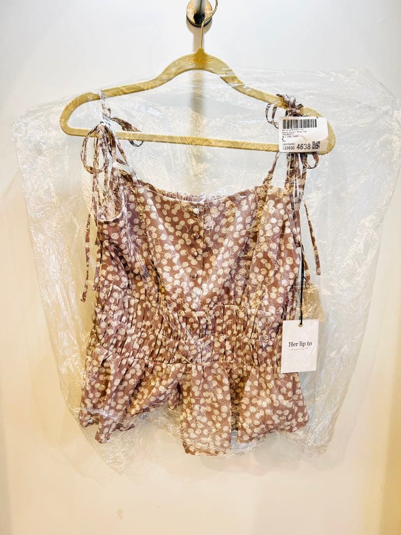 トップス Cherry Pattern Strap Top