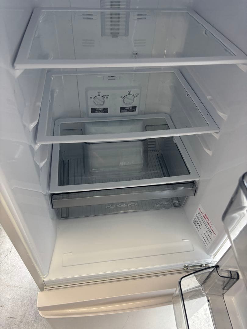 【美品】三菱 ノンフロン冷凍冷蔵庫 MR-P15H-W 2023年製