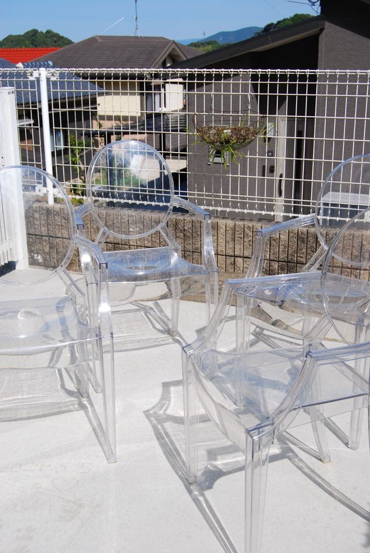 kartell LOUIS GHOST 透明アクリルダイニングチェア