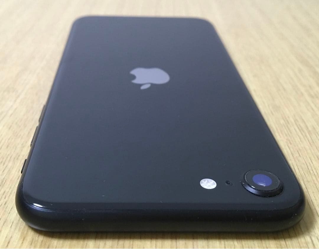 iPhone SE 第2世代 128GB ブラック SIMフリー