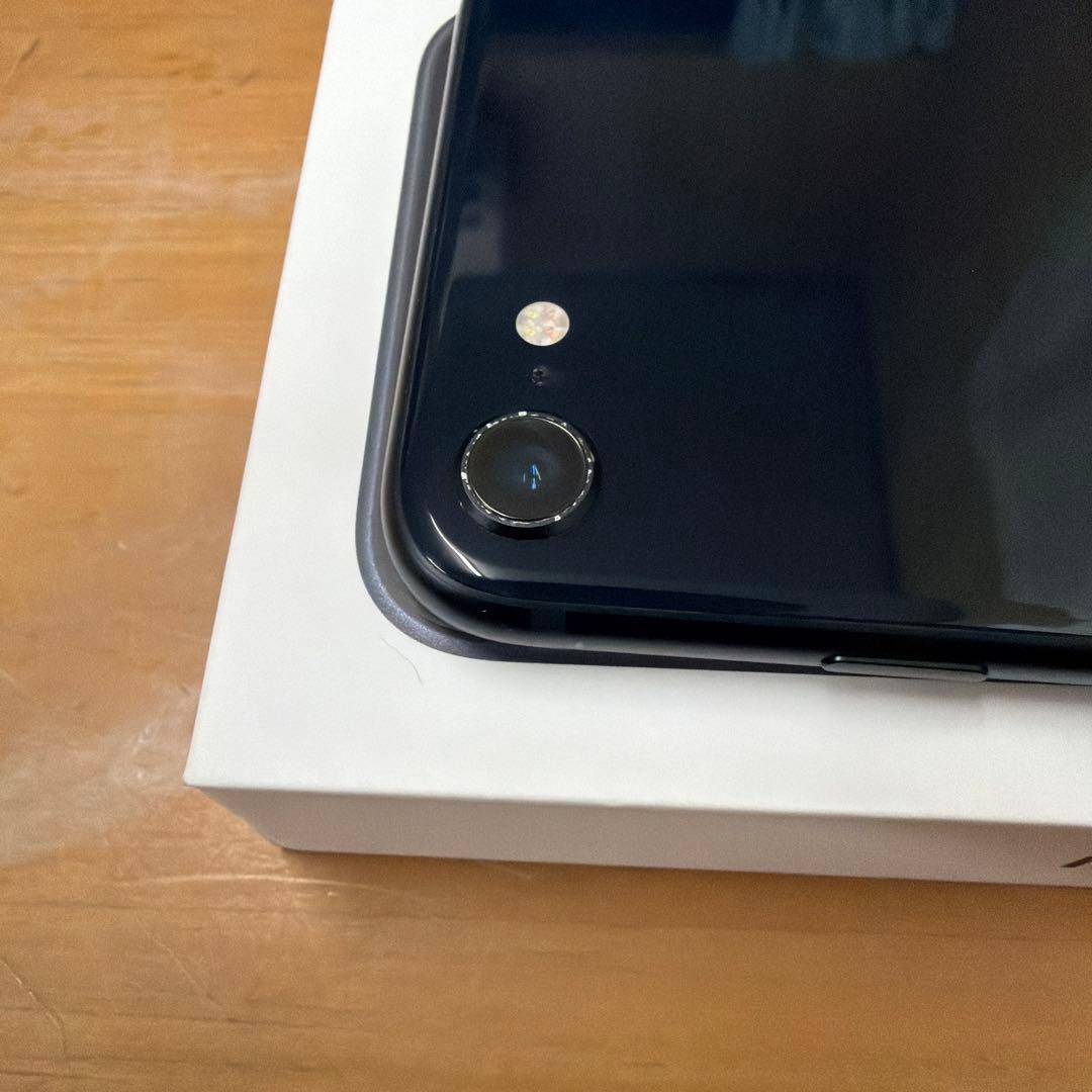 iPhoneSE第3世代64GB最大容量97%